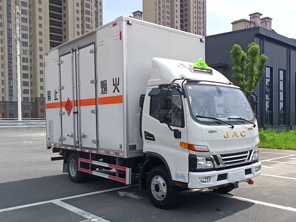 楚勝牌CSC5045XQYJH6爆破器材運(yùn)輸車(chē)